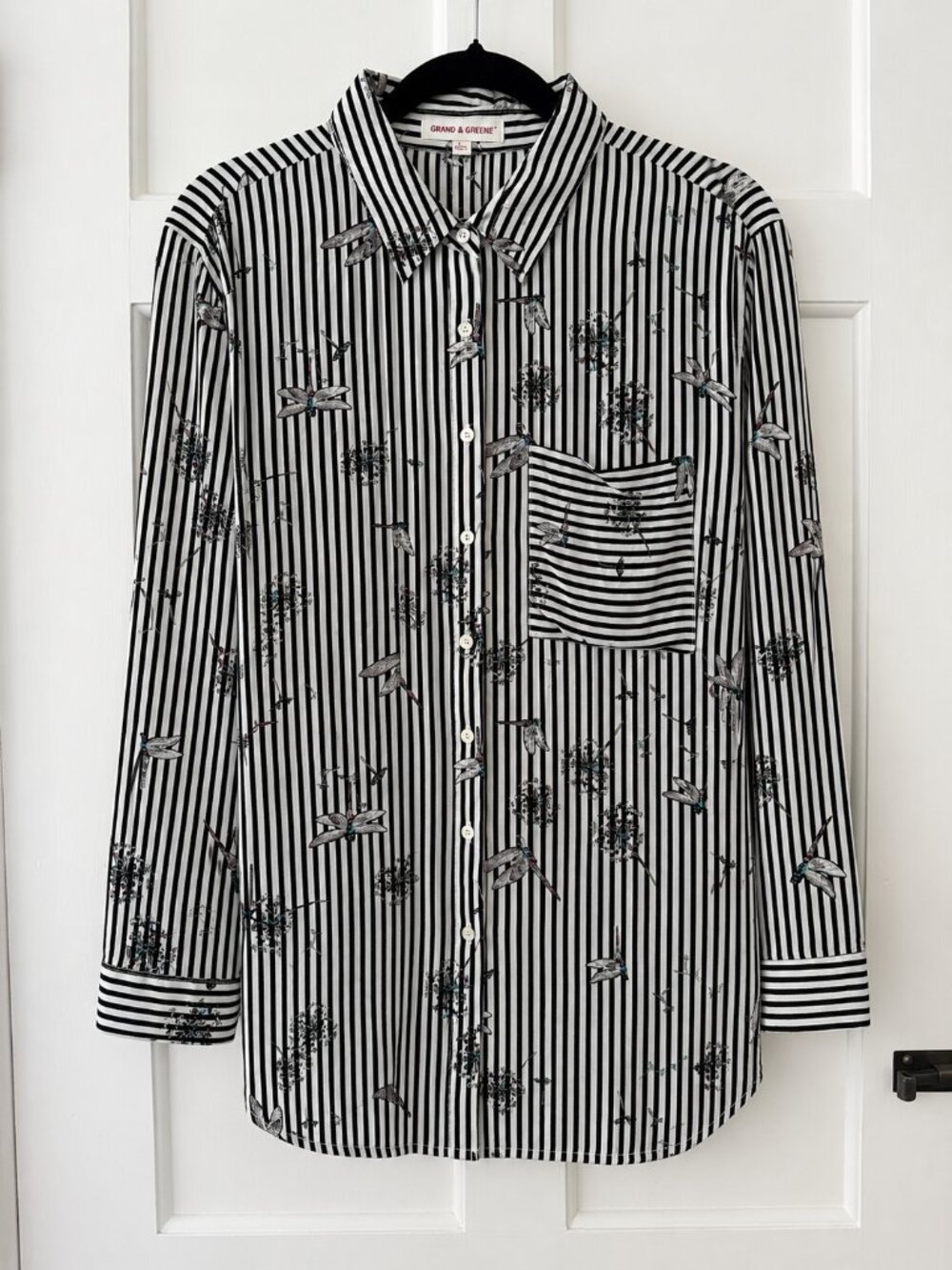 Dragonfly Black & White Striped Button Front Blouse Rayon Women's Size Large